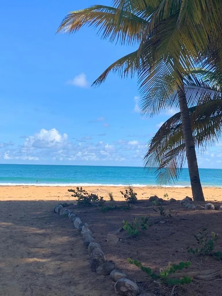 شقة Luquillo Beach & Ocean Breeze