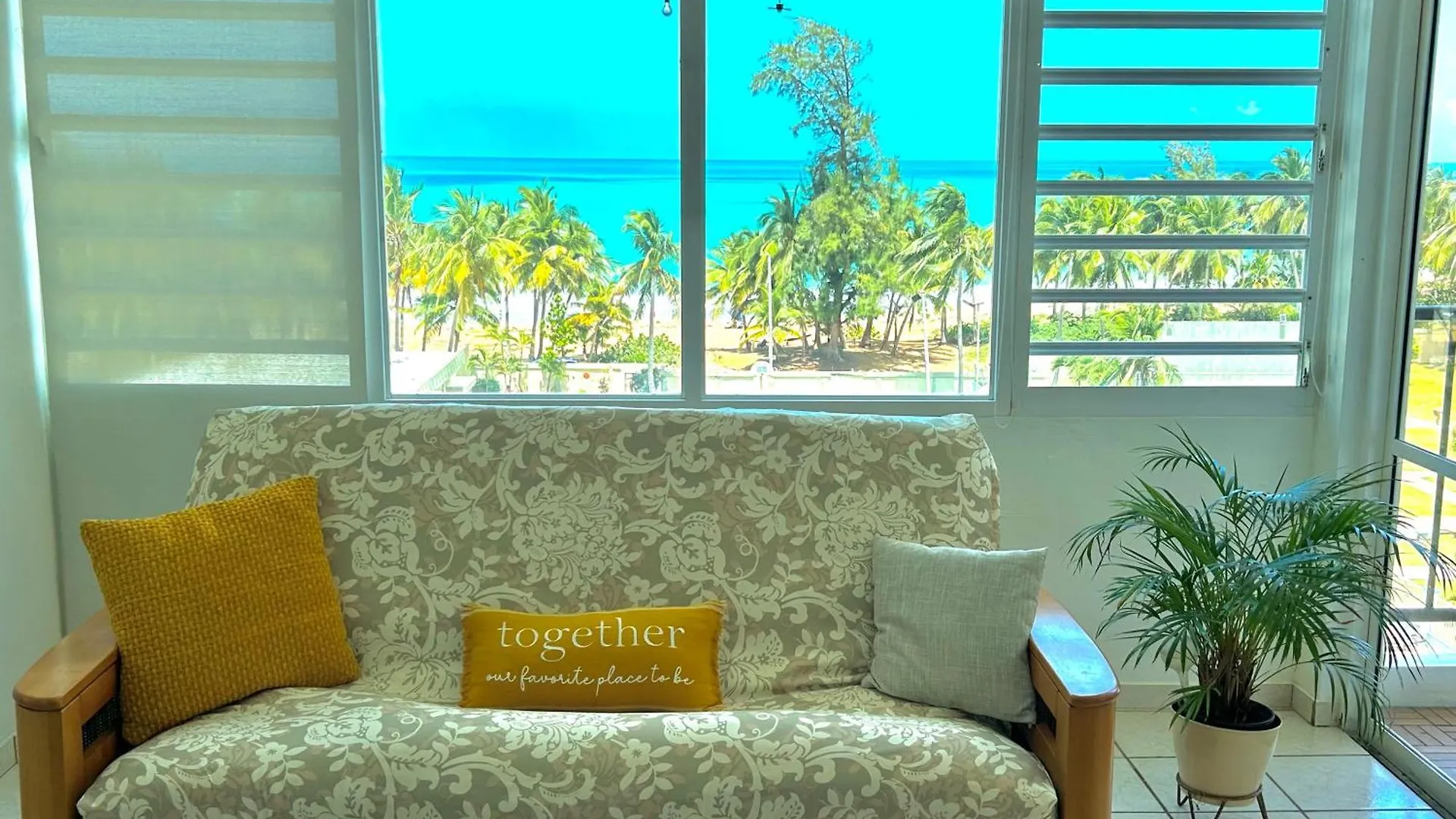 Luquillo Beach & Ocean Breeze